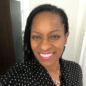 Meet your Posher, Shirley